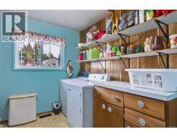 5397 Golden St, Port Alberni, BC V9Y7J6 Photo 16