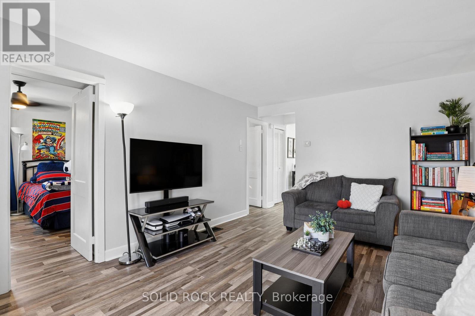 3240 ELIZABETH STREET - Image 18