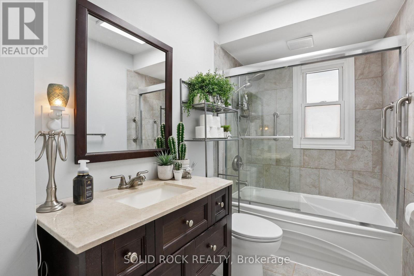 3240 ELIZABETH STREET - Image 22