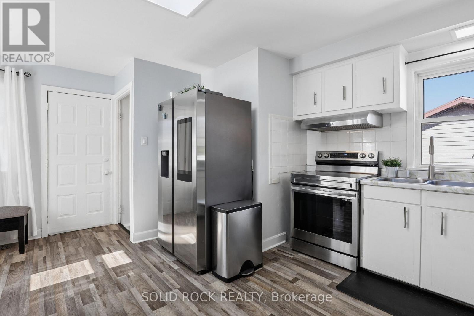 3240 ELIZABETH STREET, Ottawa — photo 8