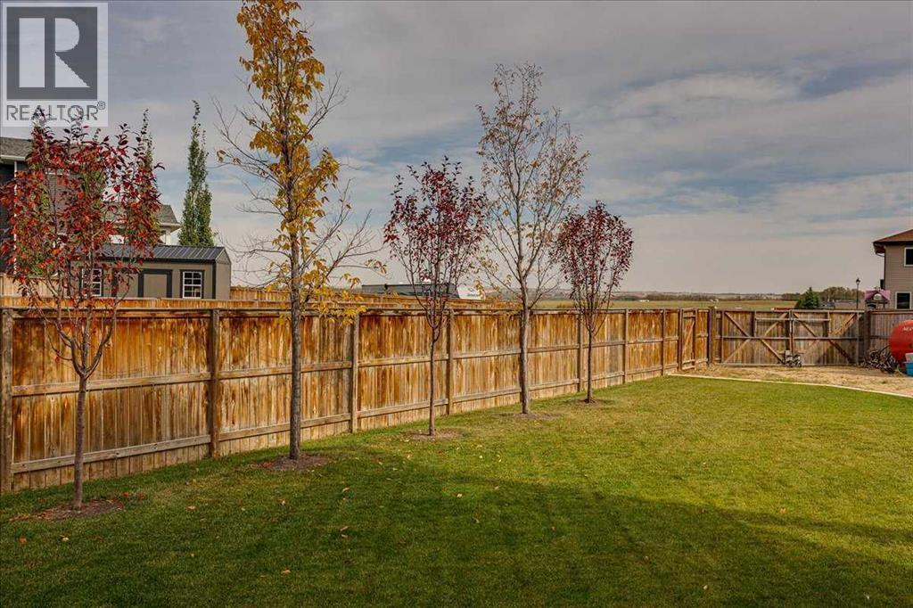 Listing photo – 37 Murphy Close SW, Blackfalds