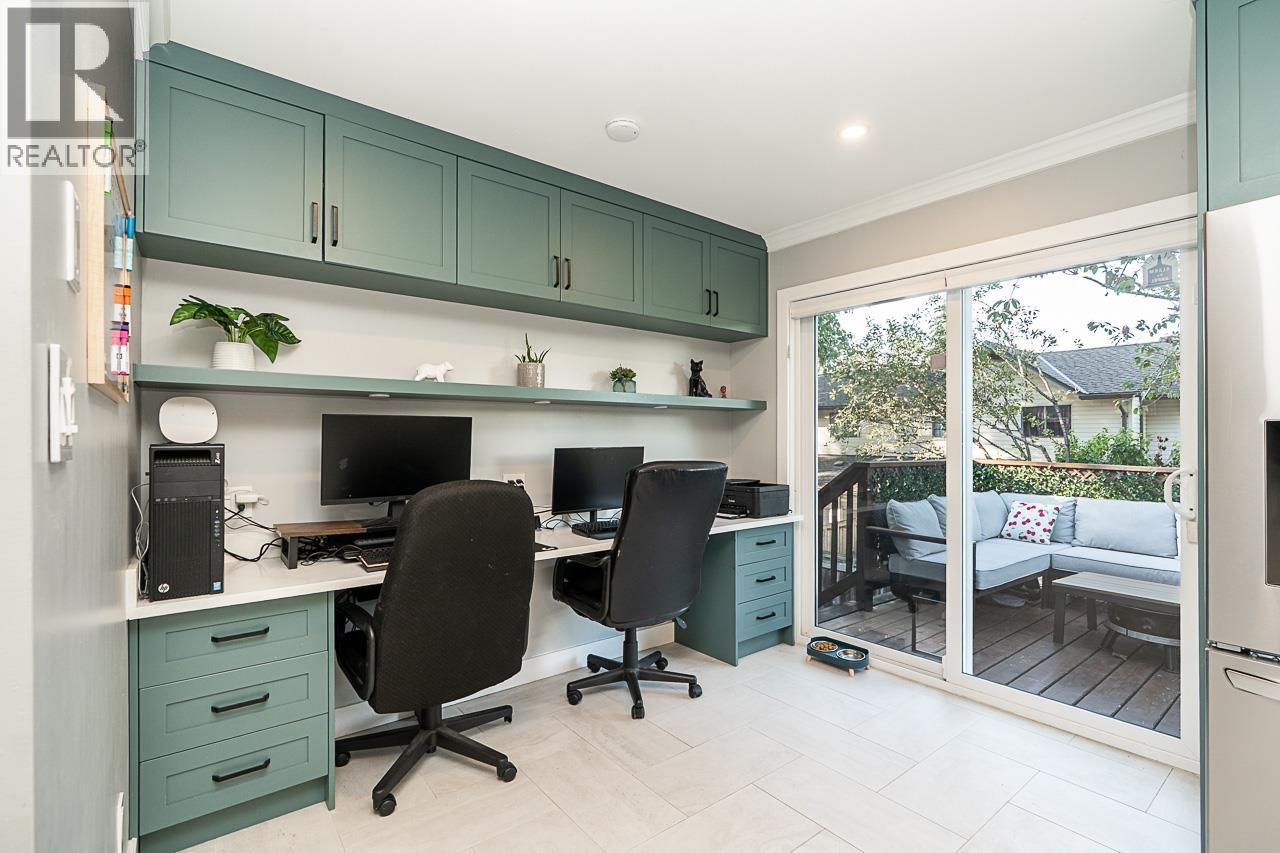 #3-5501 LADNER TRUNK Road, Delta