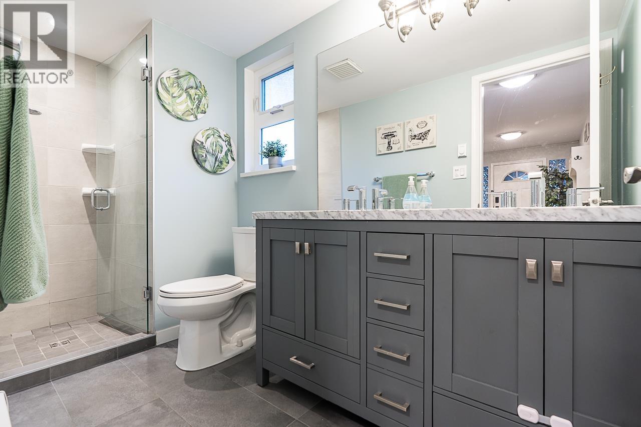 #3-5501 LADNER TRUNK Road, Delta