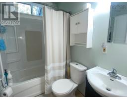 Bedroom - 134 King Street, Digby, NS B0V1A0 Photo 10