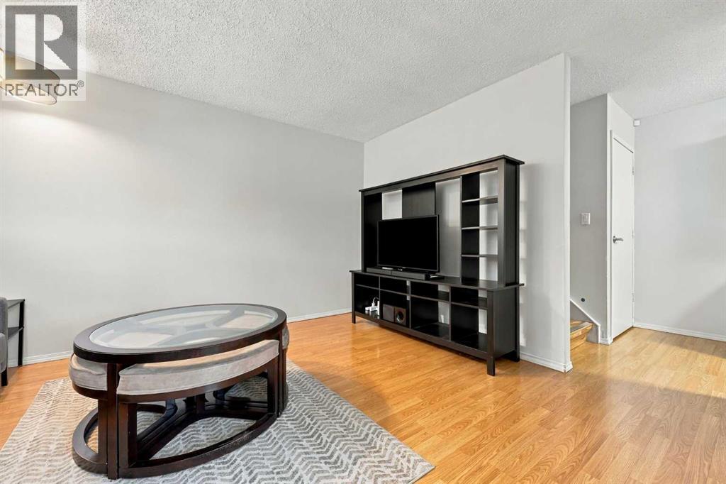 3924 29a Avenue SE - photo 5