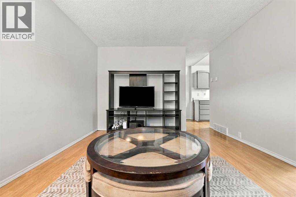 3924 29a Avenue SE - photo 8