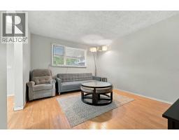 Primary Bedroom - 3924 29a Avenue Se, Calgary, AB T2B0G4 Photo 6