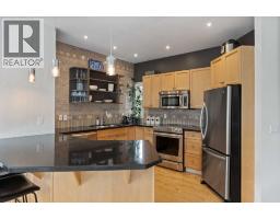 124 38A Avenue SW - photo 6