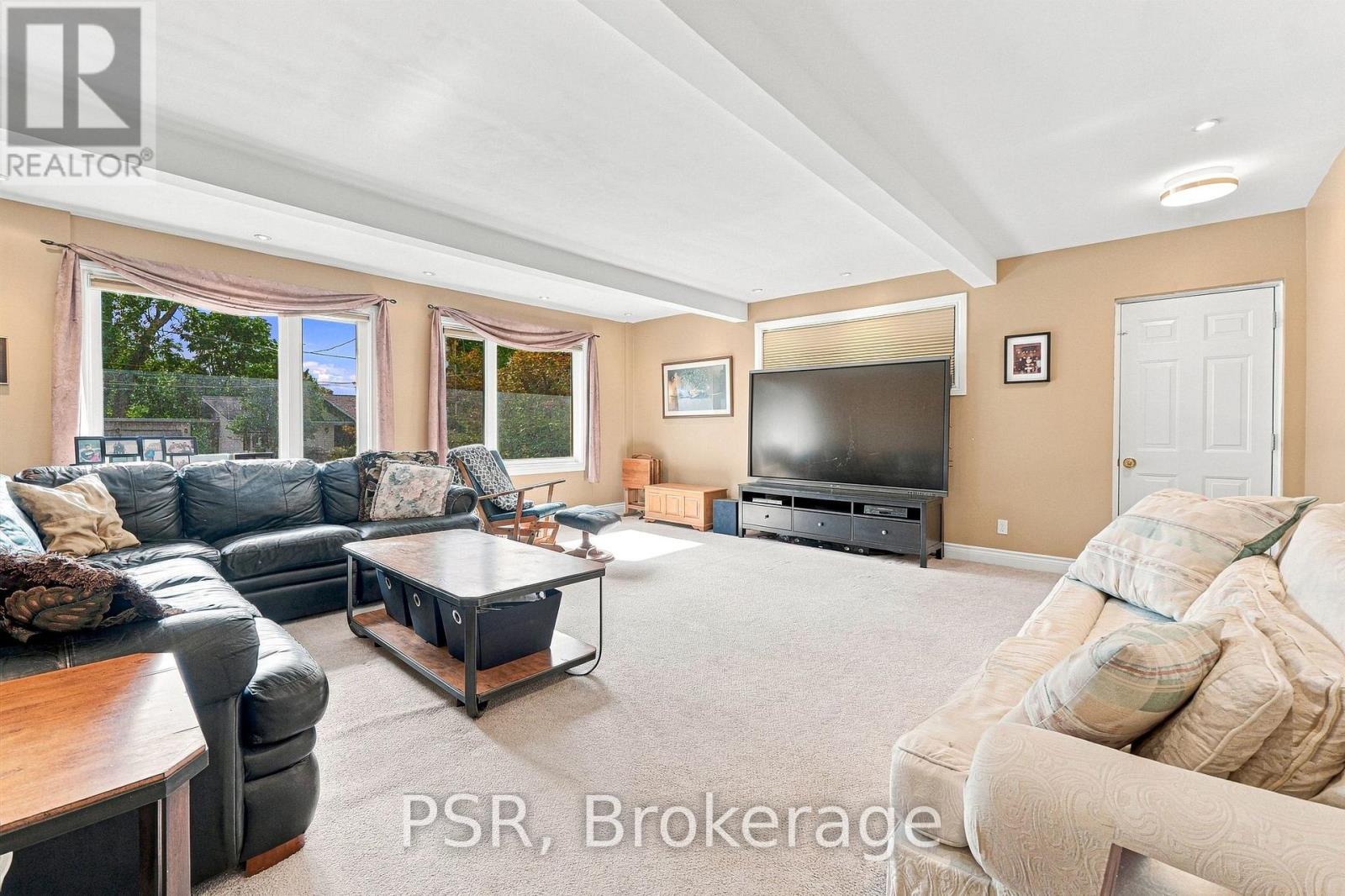 15 VALLEYVIEW ROAD - 30