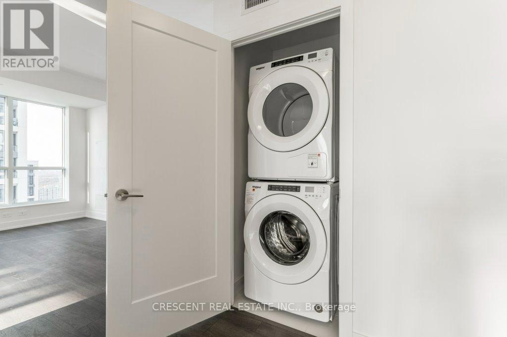 5 Mabelle Avenue — photo 26