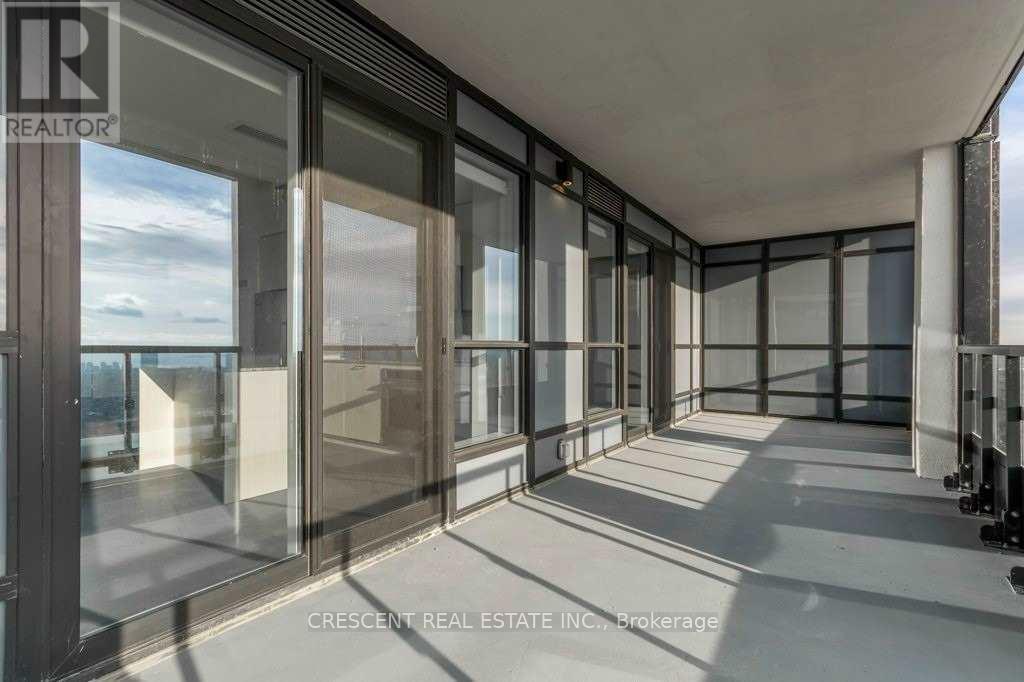5 Mabelle Avenue — photo 30