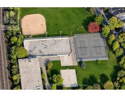 204 - 747 Queen Street E, Toronto, ON M4M1H3 Photo 32