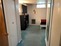 512 Kirkfield Street, Winnipeg, MB R3K1E7 Photo 36