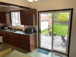 Office - 512 Kirkfield Street, Winnipeg, MB R3K1E7 Photo 7
