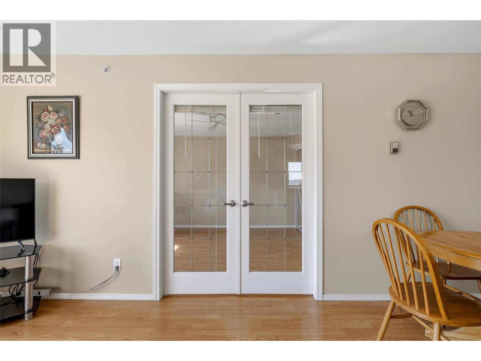 #401 265 Froelich Road - Image 17
