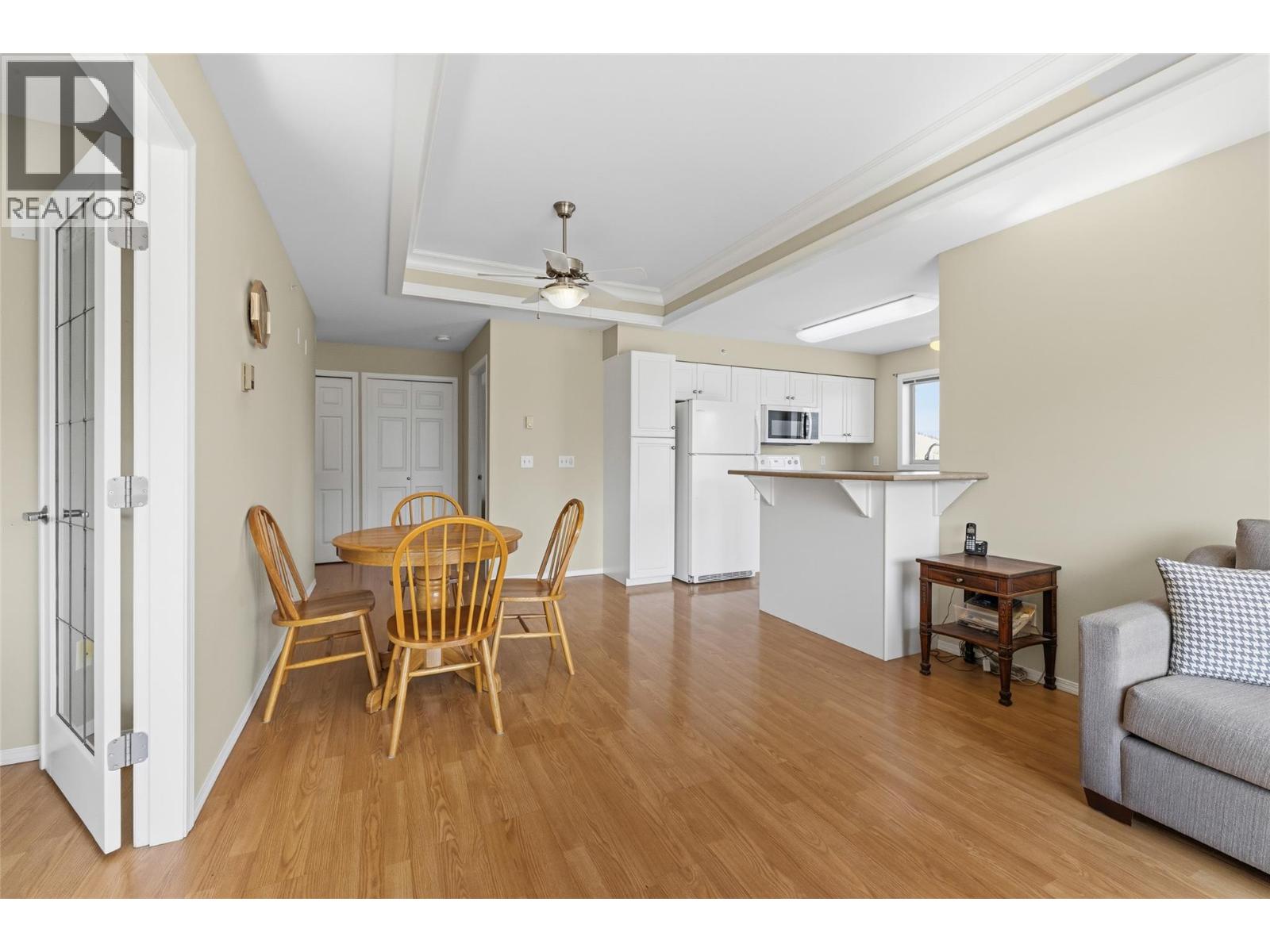 #401 265 Froelich Road - 15