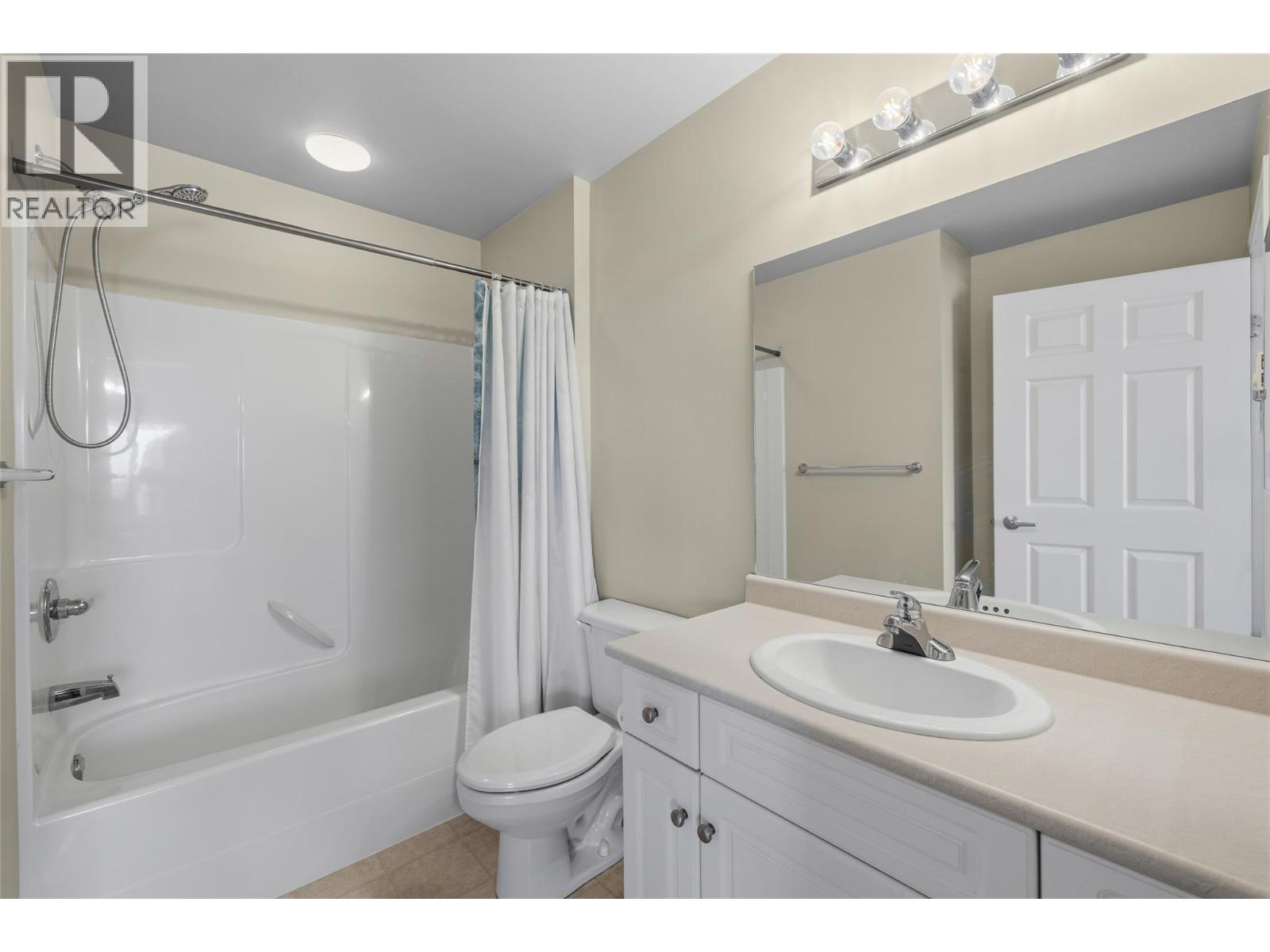 #401 265 Froelich Road - 24