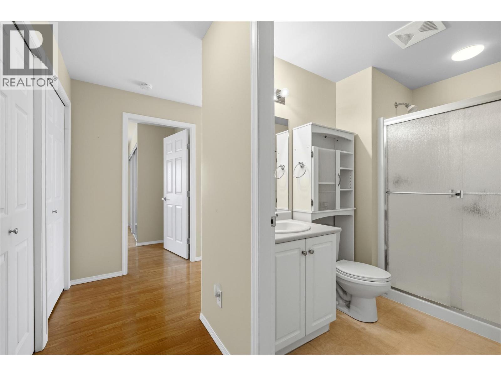 #401 265 Froelich Road - 26