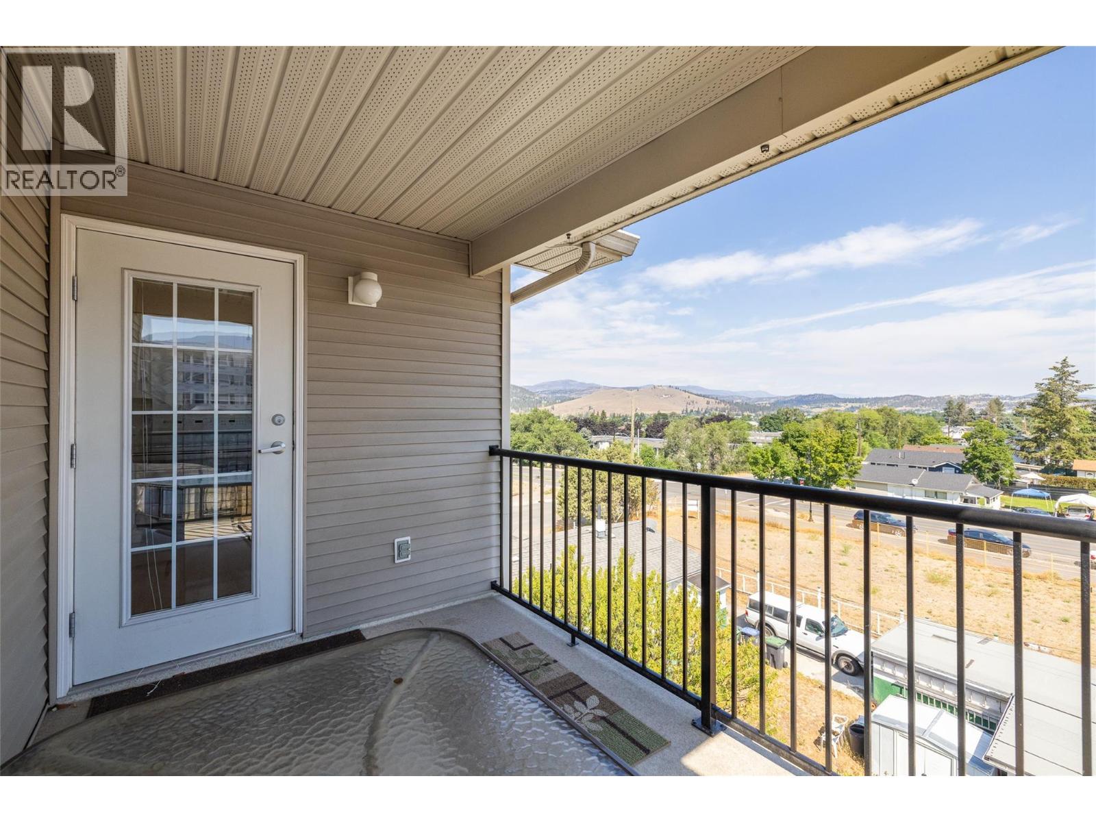 #401 265 Froelich Road - Image 9