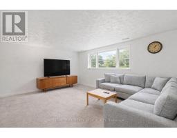 1312 Avenue R Avenue, Ottawa, ON K1G0B9 Photo 12