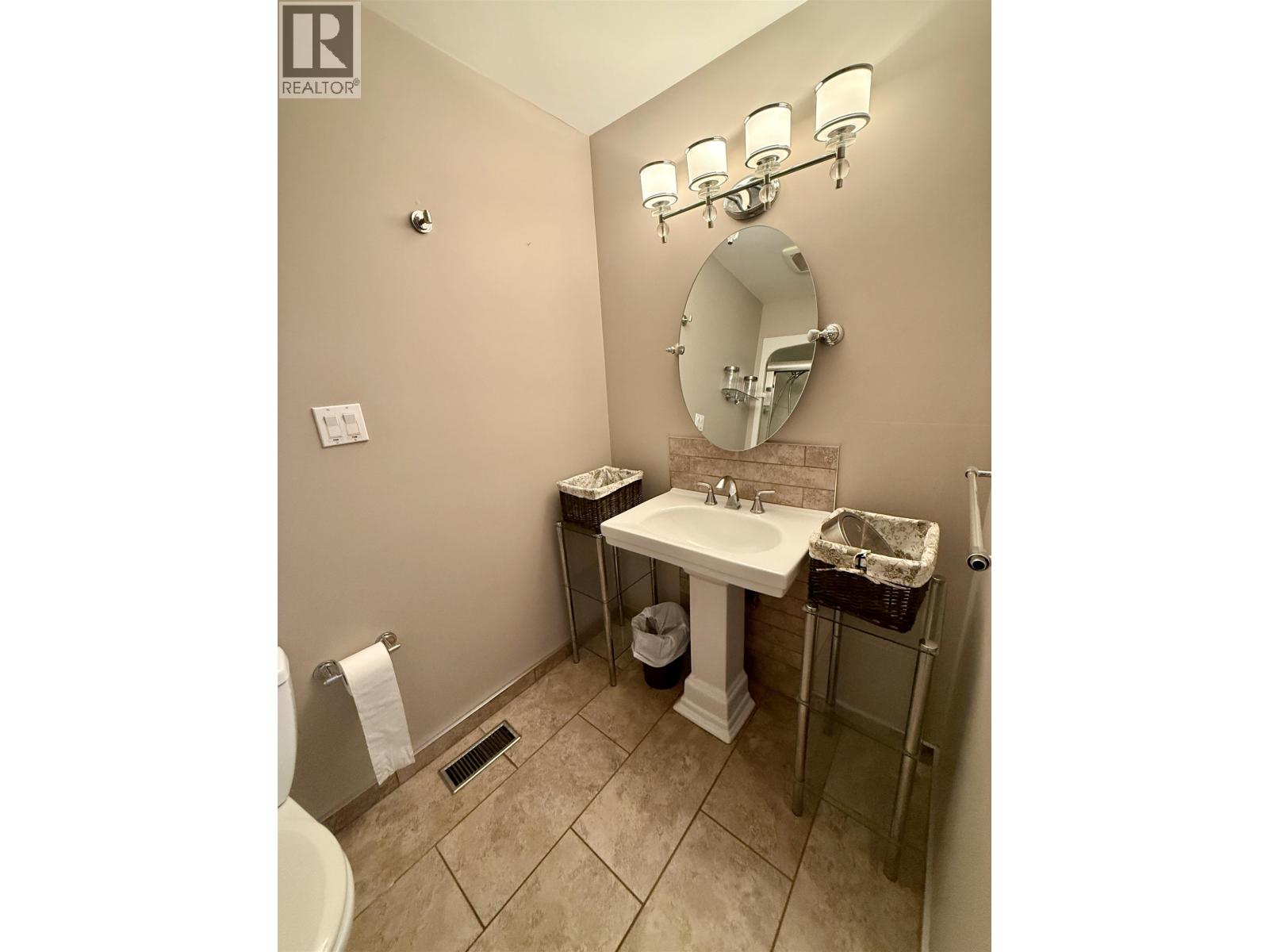 1746 IRWIN STREET - 21