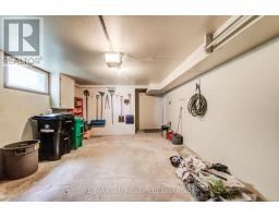 321 Bluevale Street N, Waterloo, ON N2J4H6 Photo 35