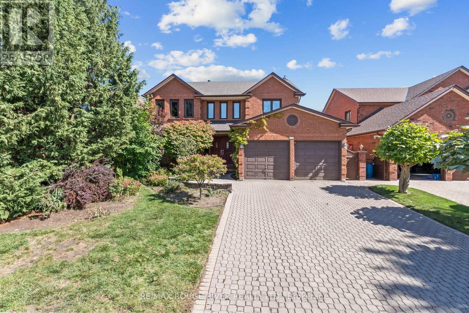 35 KINGSWOOD DRIVE - 1