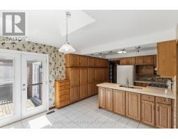 Kitchen - 35 Kingswood Drive, Clarington, ON L1E1G4 Photo 14