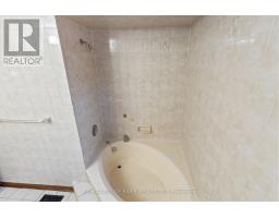 35 Kingswood Drive, Clarington, ON L1E1G4 Photo 34