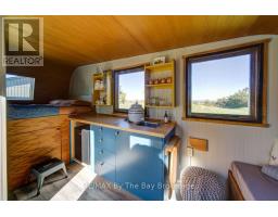 2574 Fairgrounds Road South Road S, Clearview, ON L0M1G0 Photo 24