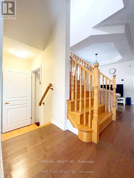 18 MAGNOTTA ROAD, Markham (Cachet) — photo 3