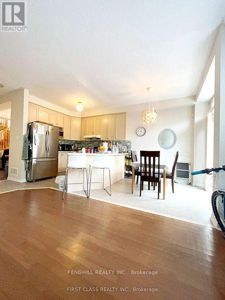 18 MAGNOTTA ROAD, Markham (Cachet) — photo 7