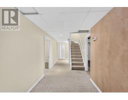 45 Blair Crescent, Barrie, ON L4M5Y6 Photo 17