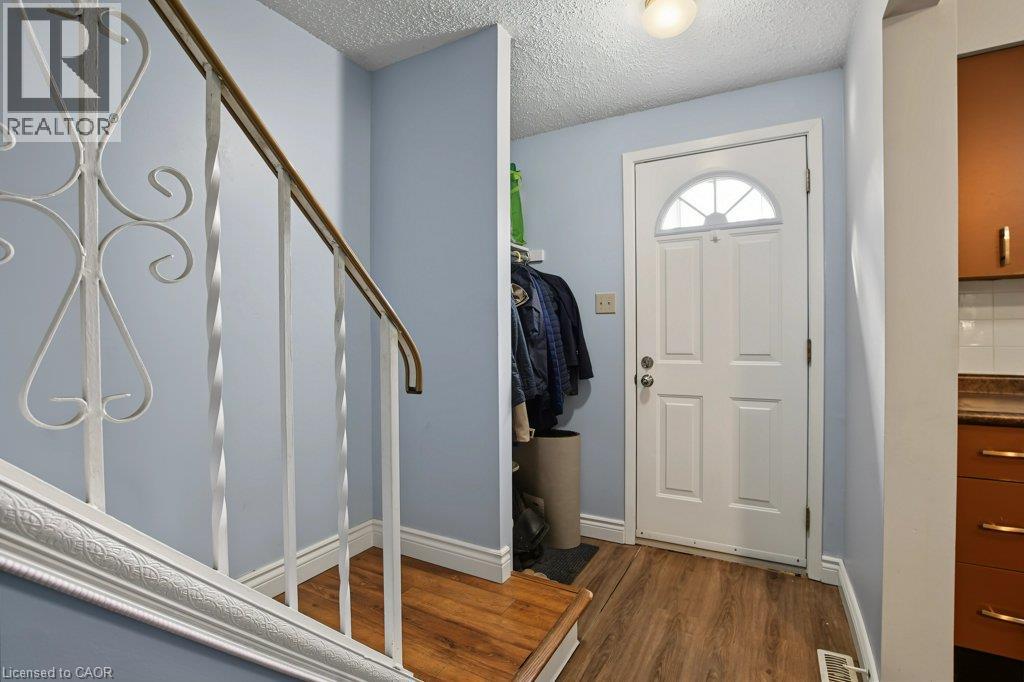 165 GREEN VALLEY Drive Unit# 73, Kitchener — photo 5