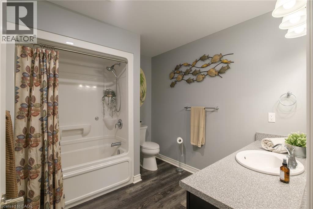 78 OAK Street - Image 21