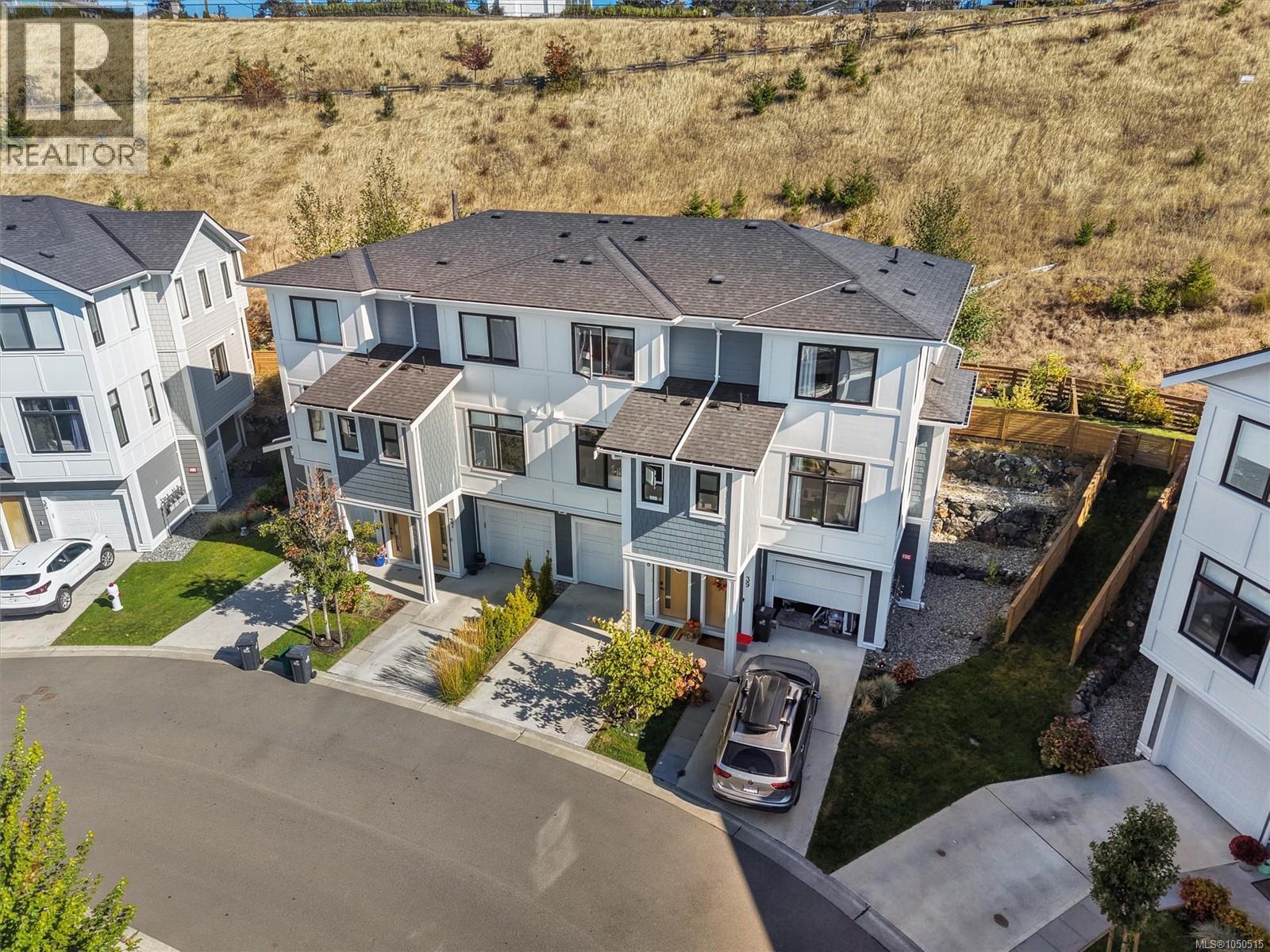 #38 255 Caspian Dr - Image 38