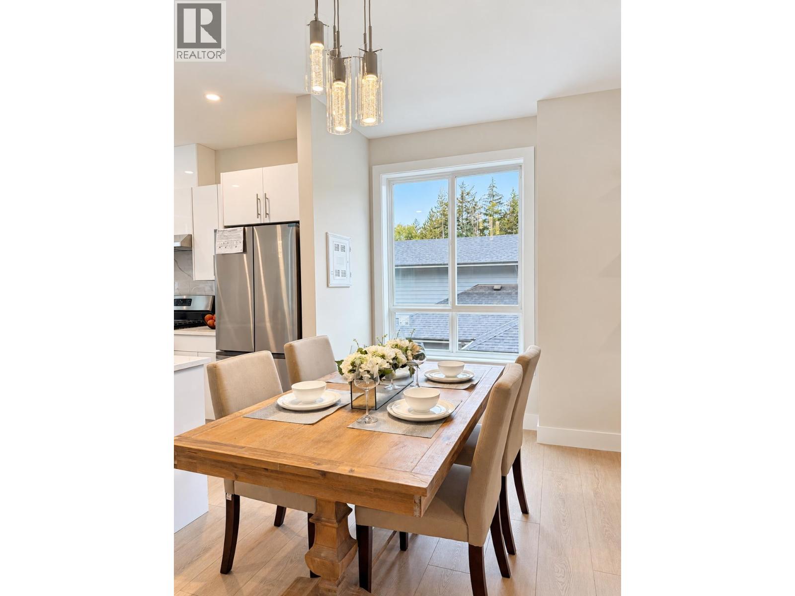 1 6089 ROSEWOOD PLACE, Sechelt