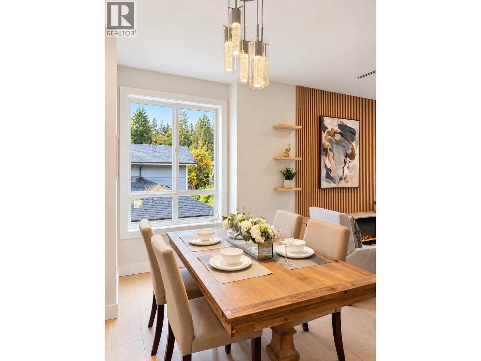 1 6089 ROSEWOOD PLACE, Sechelt