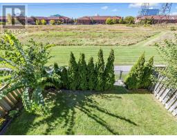 67 Bigham Crescent, Toronto, ON M9C5C5 Photo 37