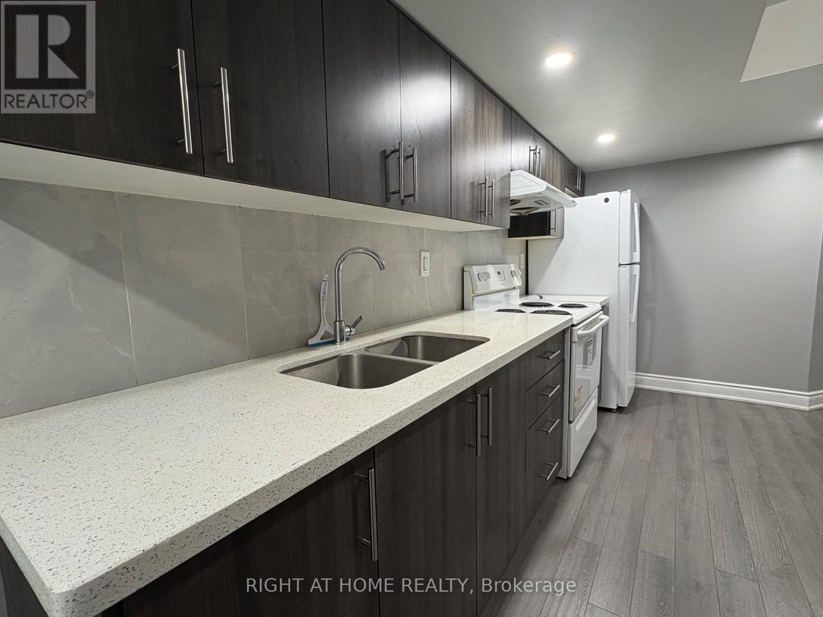 (LOWER LEVEL) - 846 FRANCINE CRESCENT, Mississauga (East Credit) — photo 11