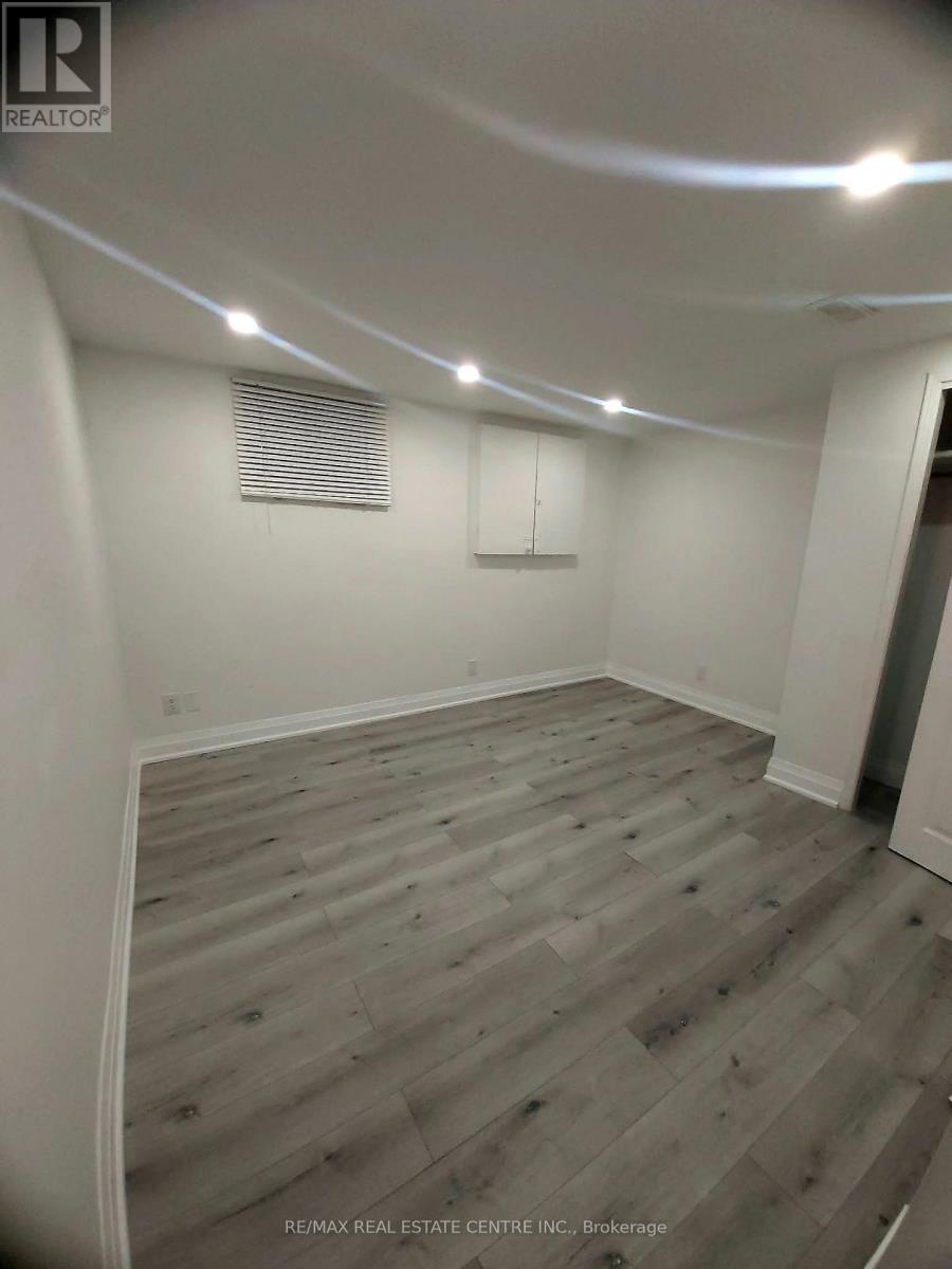 3324 STRABANE DRIVE - 10