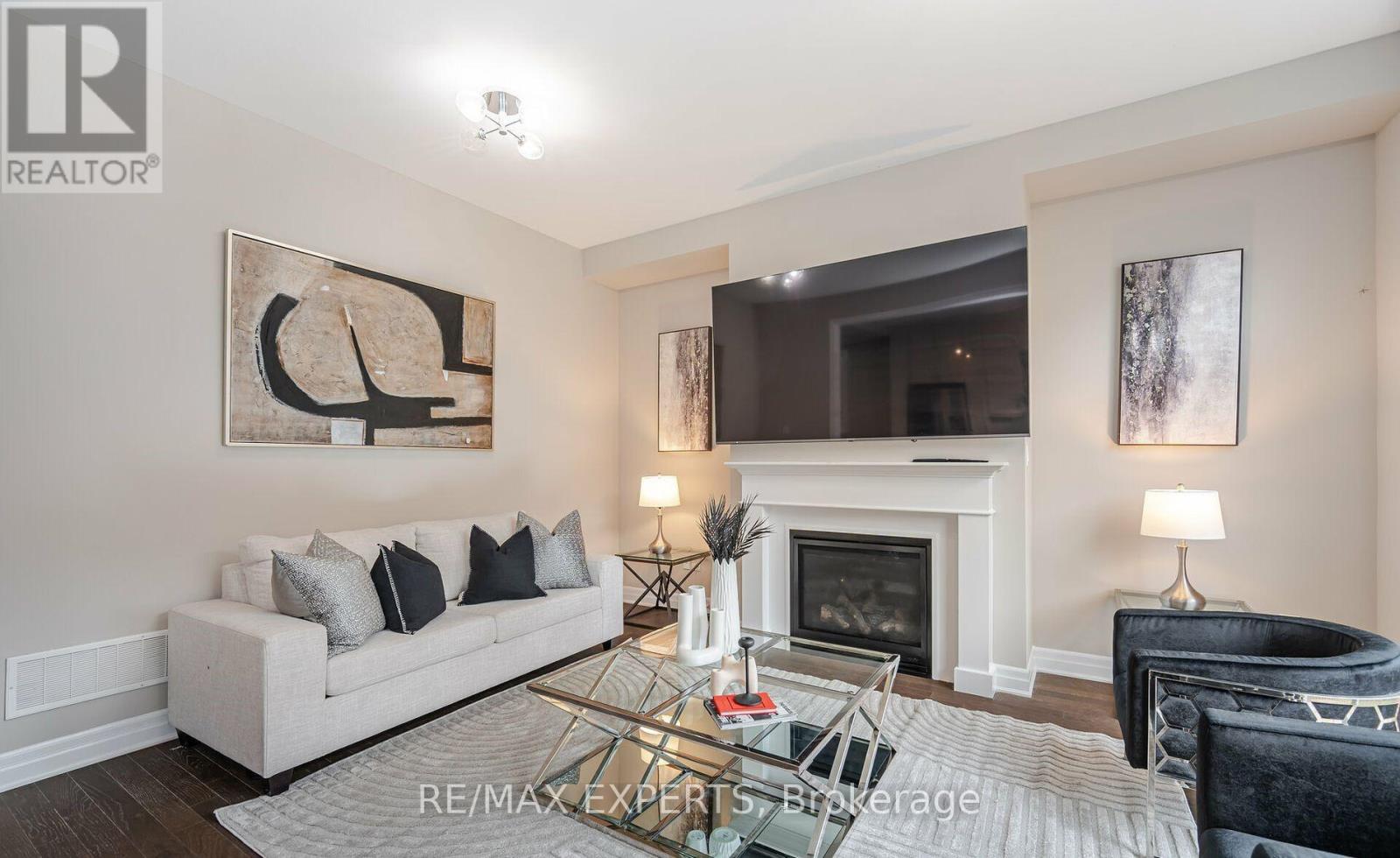 640 BOYD LANE, Milton (Walker) — photo 5