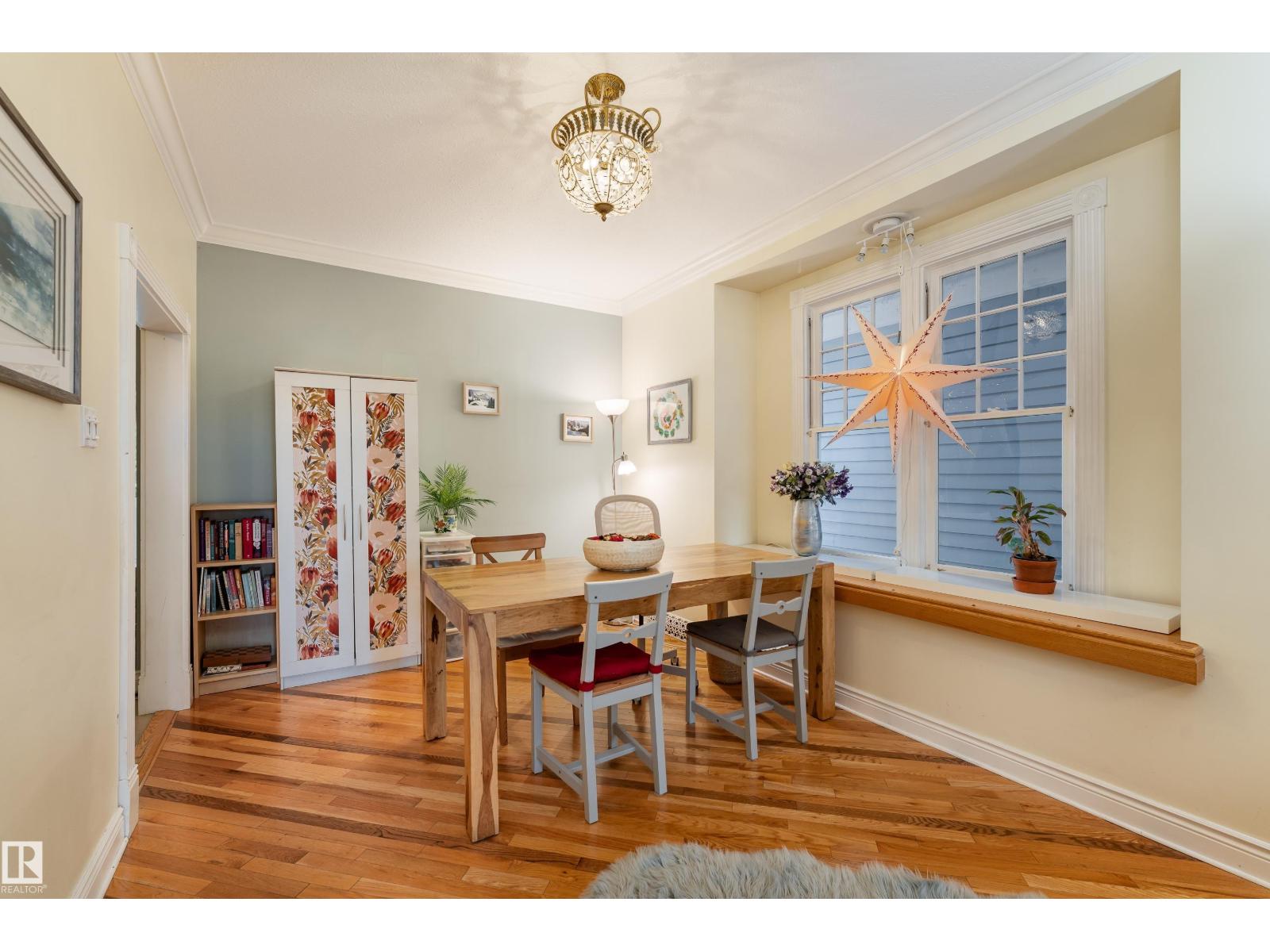 11225 127 ST NW photo 10