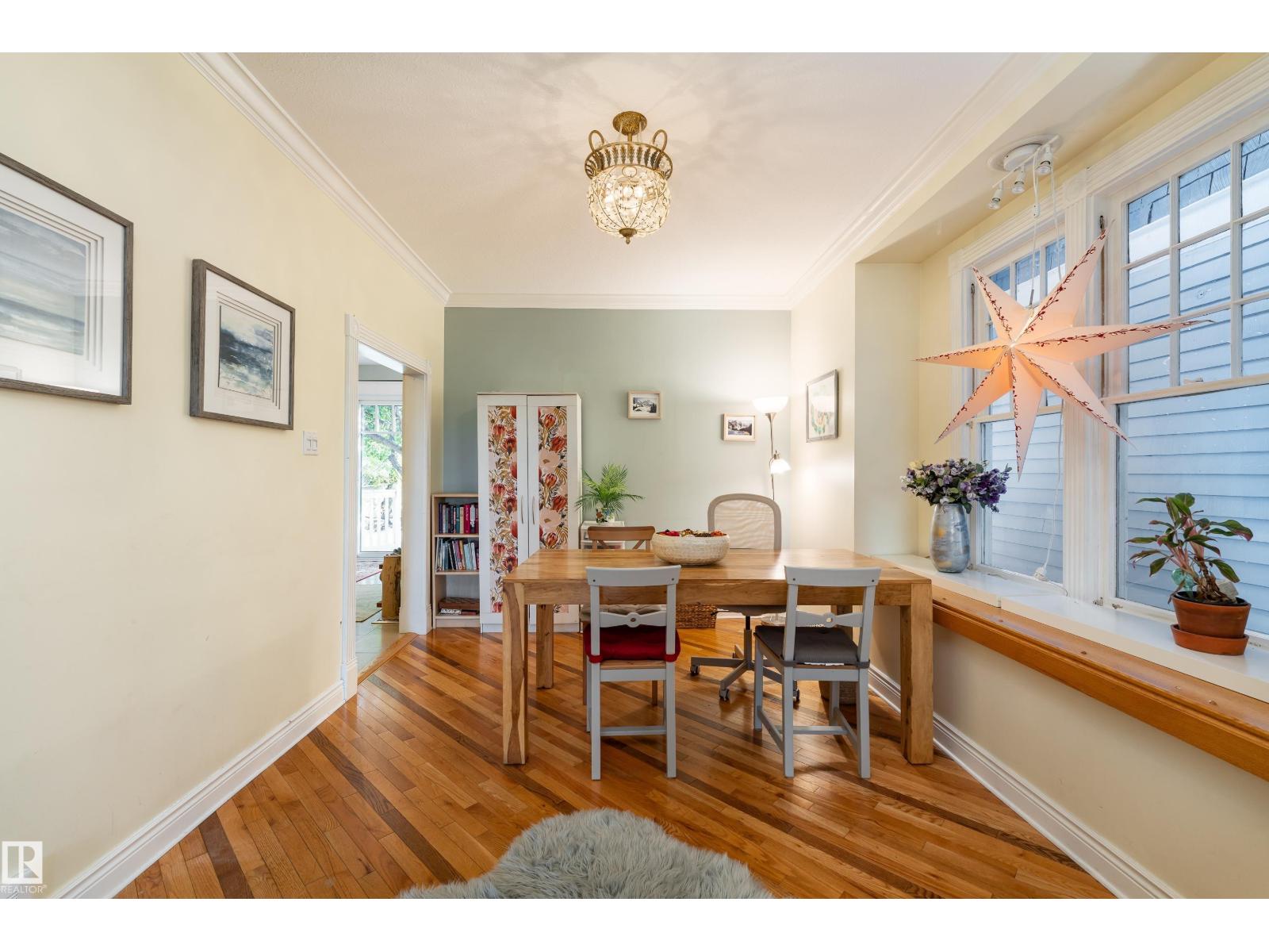 11225 127 ST NW photo 12