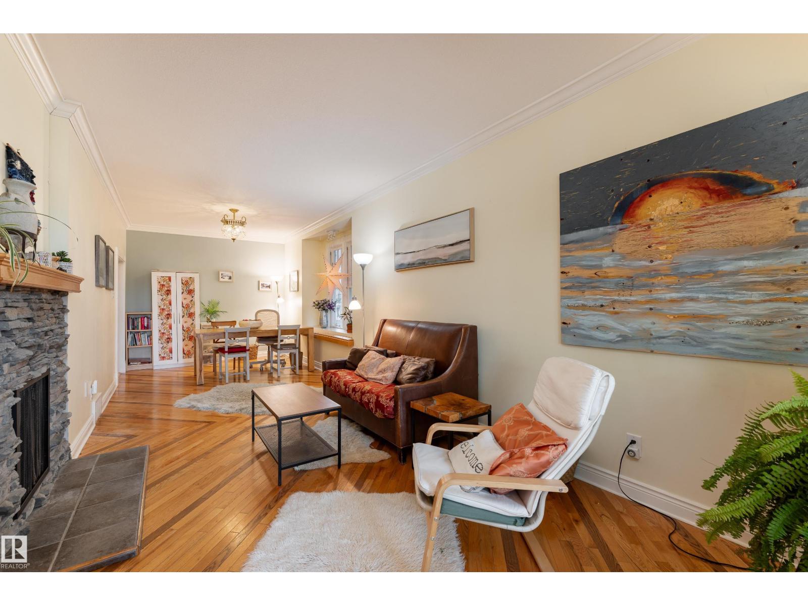11225 127 ST NW photo 13