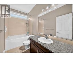 520 Rocky Vista Gardens Nw, Calgary, AB T3G0B7 Photo 31