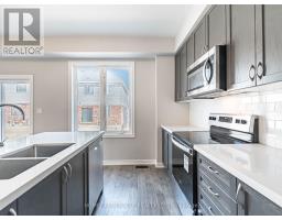 140 Aquasanta Crescent, Hamilton, ON L9B0J8 Photo 18