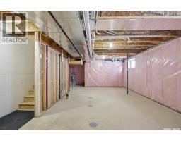 1254 Yuel Way, Saskatoon, SK S7W1N9 Photo 35