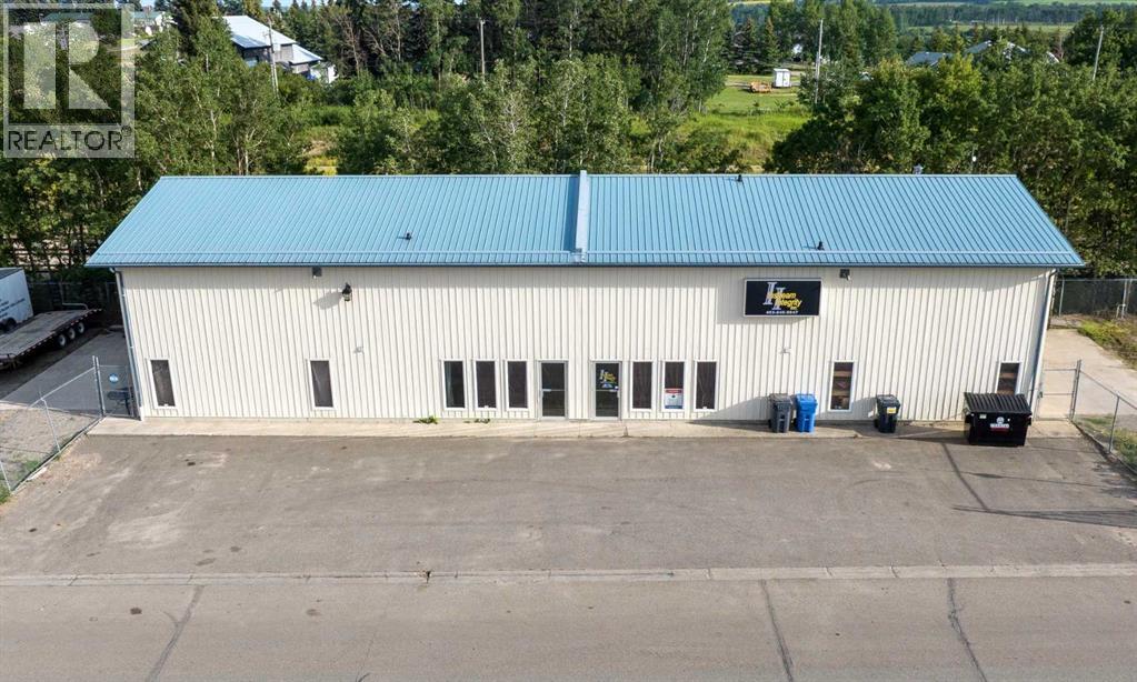 4907 and 4911 50 Avenue, Eckville, Alberta, T0M0X0