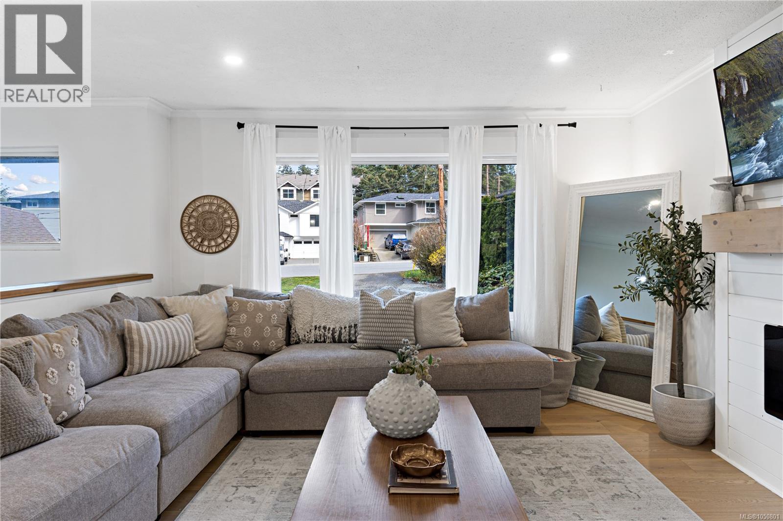 549 Doreen Pl - Image 12